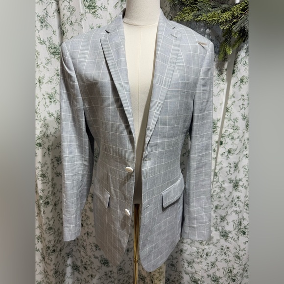 Indochino Other - Indochino the Lydney gray blazer